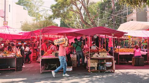 Tuesday Tianguis in Condesa – Market Review | Condé Nast Traveler