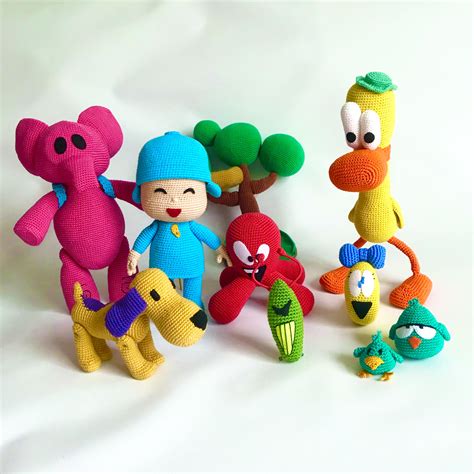 Pocoyo toy sets from 3 to 13 toys - Inspire Uplift