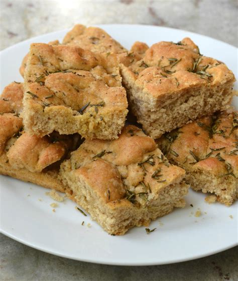 Whole-Wheat Rosemary Focaccia Bread (with Pleasant Hill Grain) ⋆ 100 ...