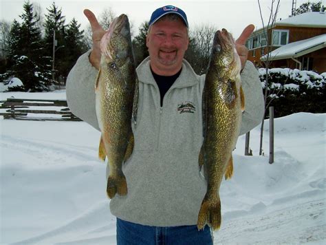 Lake Scugog Walleye fishing