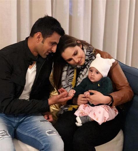 Shoaib Malik to meet Sania Mirza and son after 5 months after PCB gives ...