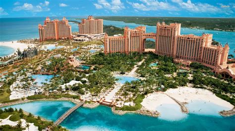 Atlantis Paradise Island in Bahamas launches free lunch promotion ...