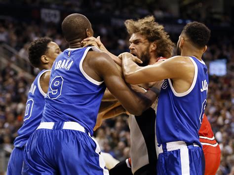 Raptors vs Bulls: Ibaka gets into biggest NBA fight of the year | MARCA ...