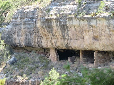 Places - Walnut Canyon National Monument (U.S. National Park Service)