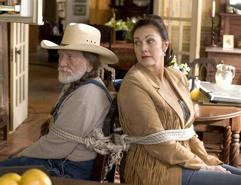 Vonter Voman — Lynda Carter and Willie Nelson in The Dukes of...