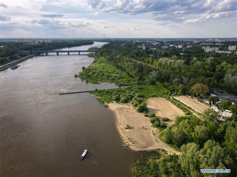 Aerial view of Vistula river in Warsaw, Poland - World News - SINA English