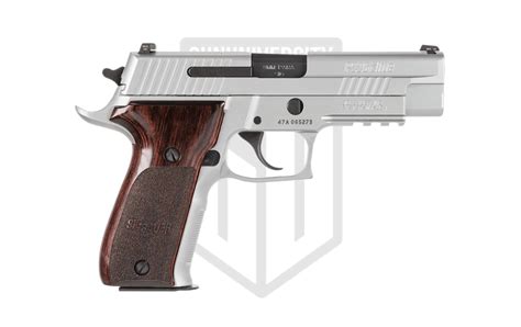 SIG Sauer P226 Review [2023]: Worth it?