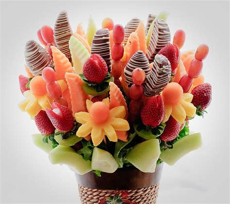 FRUIT FLOWER BASKET | Fruit flower basket, Fruit arrangements, Edible ...