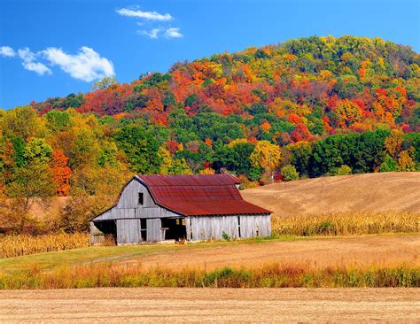 Fall Barn Desktop Wallpaper - WallpaperSafari