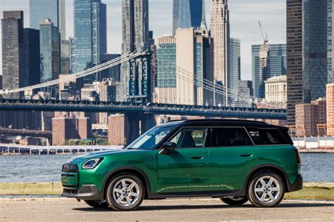 ALL-NEW MINI COUNTRYMAN ELECTRIC MAKES NORTH AMERICA DEBUT ON THE ...