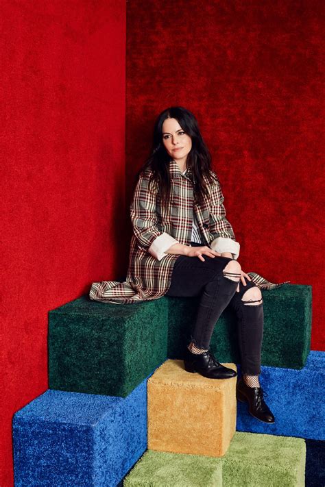 Emily Hampshire Photoshoot – Vulture Festival, November 2017