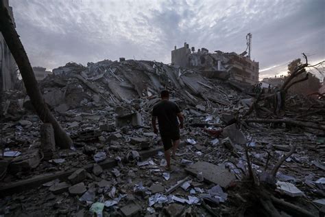 Gaza-Israel war out of control: more than 430 dead in one day - EFE ...