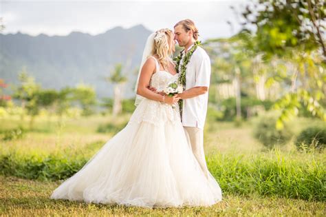 The Beautiful Hawaii Wedding of Soul Surfer Bethany Hamilton