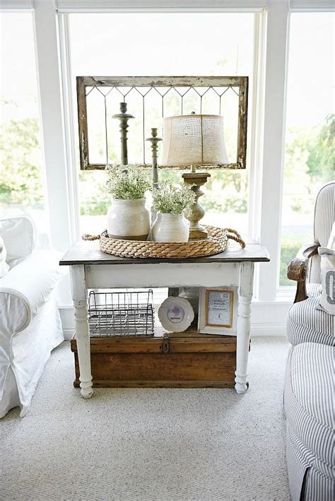 White Farmhouse End Table | Country house decor, Sunroom decorating ...