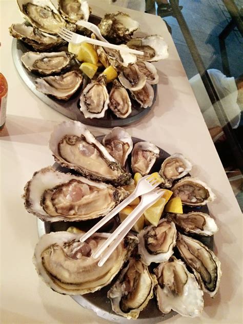 Huge........ Oysters | Food, Oysters, Stuffed mushrooms