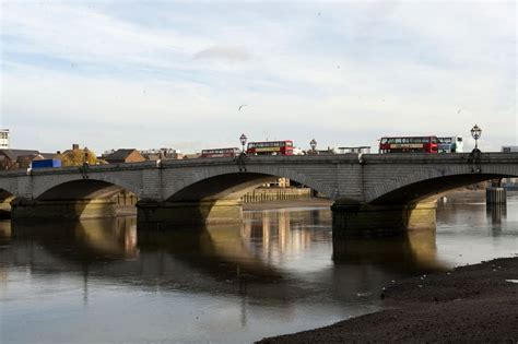 Traffic 'disaster' looms as Putney Bridge faces six months of repairs ...