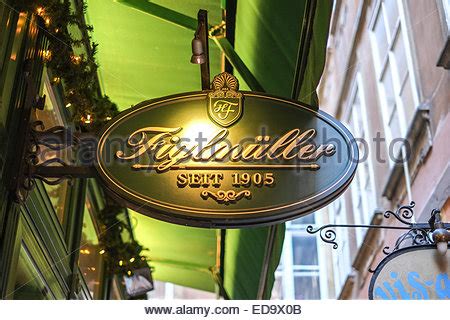 Figlmuller restaurant, Vienna Stock Photo: 172751948 - Alamy