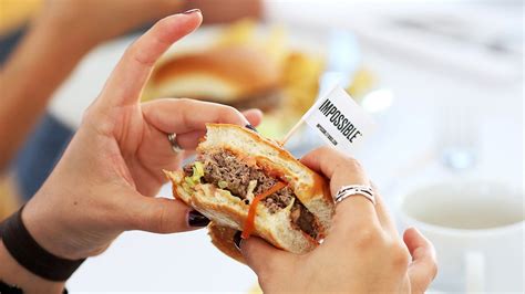 Burger King offers Impossible Whopper deal to spur sales | Fox Business