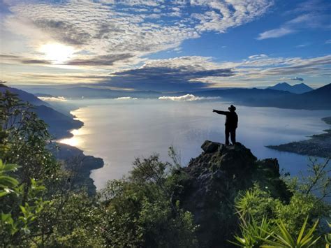 Your local guide - Explore Lake Atitlan