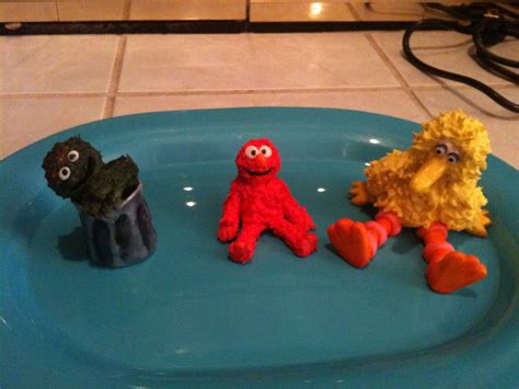 Sesame Street/ Star Wars - CakeCentral.com