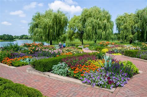 10 Most Beautiful Gardens in Chicago - Secret Chicago