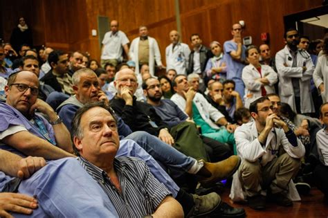 As economic woes grow, Hadassah hospitals strike | The Times of Israel