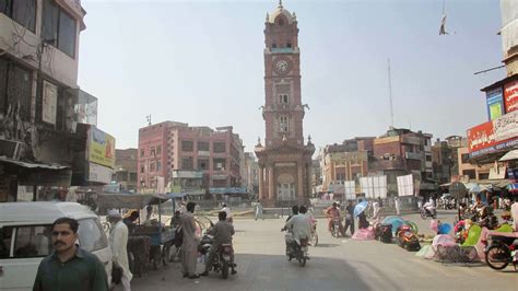 Social Activism in Pakistan: FAISALABAD’S ICONS