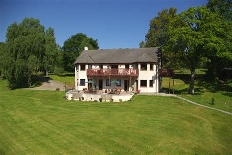 Bed and Breakfast Loch Ness Drumnadrochit Family B and B with Hot Tub