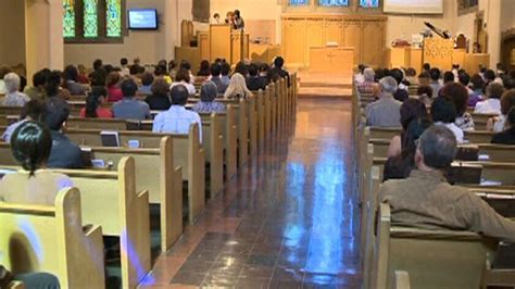 Jun Lin's mother prays for peace at memorial | CTV News