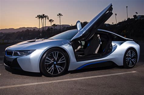 2014 BMW i8 VINs, Configurations, MSRP & Specs - AutoDetective