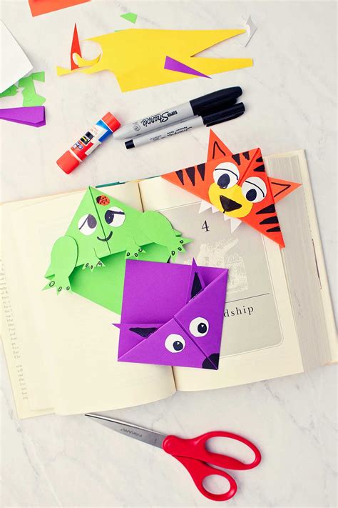 Make Easy Origami Corner Bookmarks - Welcome To Nana's