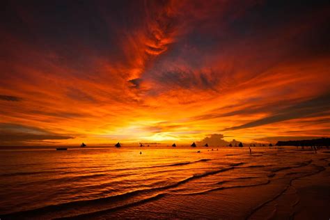 The Sky is on fire! Have you seen an amazing sunset lately? Boracay ...