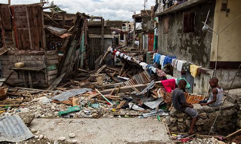 Hurricane Matthew: Haiti battles cholera outbreak