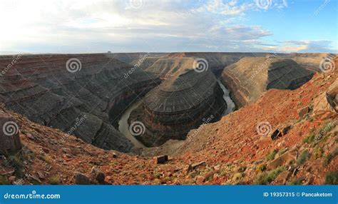 Incised meanders stock image. Image of canyon, incised - 19357315