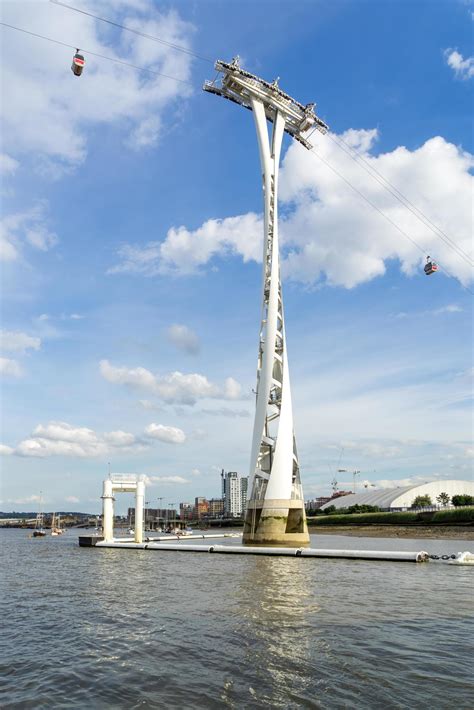 London, UK, 2014. View of the London cable car over the River Thames ...