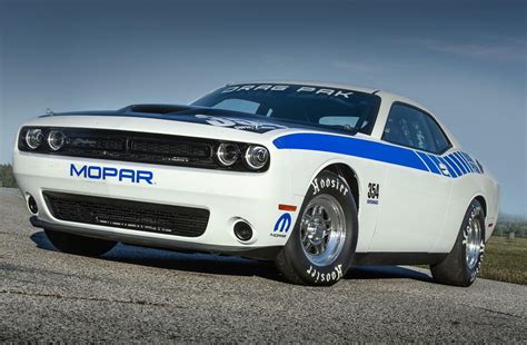 Official: 2016 Mopar Dodge Challenger Drag Pak - GTspirit