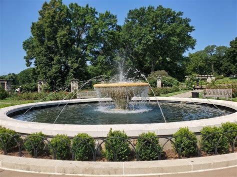 11 Facts About Loose Park Rose Garden - Kansas City Fountain Tours