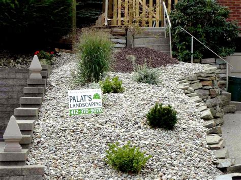 10 Fabulous Landscaping Ideas Using Rocks And Stones 2024