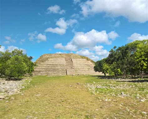 Izamal, Mexico: Discover The Yellow City of Yucatan | Roam Mexico