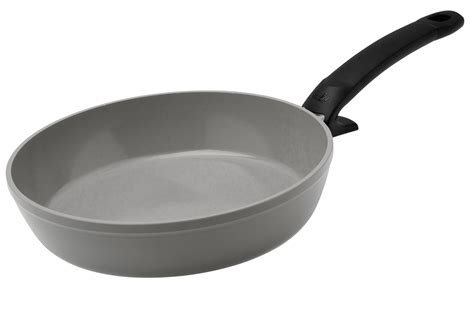 Fissler Ceratal Comfort 26 cm ceramic frying pan | Advantageously ...