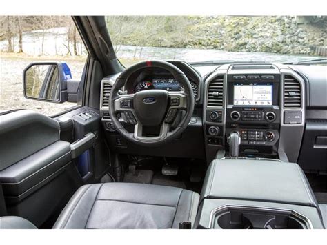 2017 Ford F-150: 133 Interior Photos | U.S. News