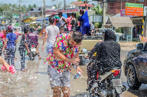 Songkran Festival in Phuket - Songkran in Phuket, April 13–15 - Go Guides