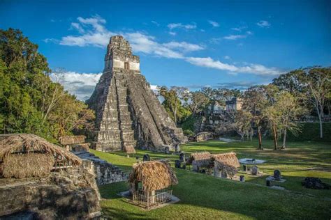 Tikal Sunrise Tour: Why bracing 4am was worth it to see the sunrise ...