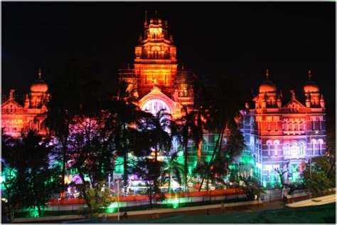 Western Railway Heritage HQ Building at Churchgate in Mumbai Gets Makeover