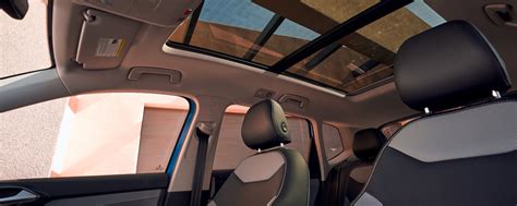 2023 Volkswagen Taos Interior | Hiley Volkswagen of Arlington