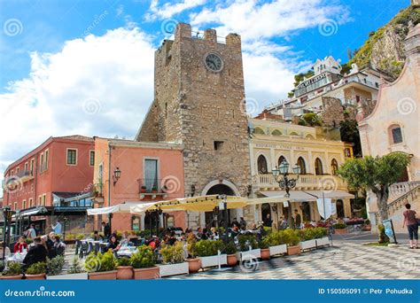 Taormina, Sicily, Italy - Apr 8th 2019: People Sitting in Outdoor ...