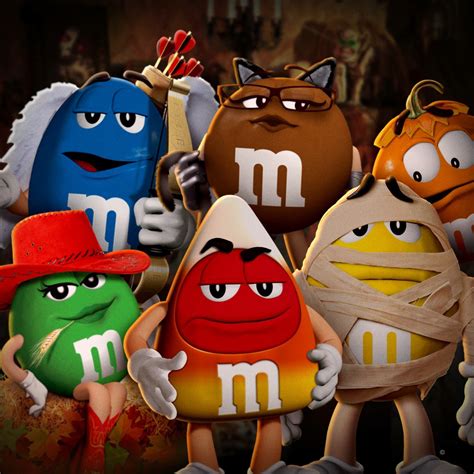 M& M's in Halloween costumes | Fun diy halloween decorations, Halloween ...