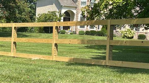 Wood Farm Fence Ideas and Designs