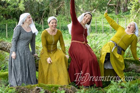 So you've made a historical costume: where do you wear it? - The ...