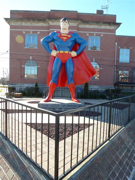 Kentucky Travels: Superman- Metropolis IL